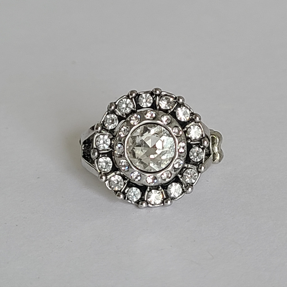Vintage Art Deco Boho Round Solitaire Double Halo Rhinestone Silver Chunky Ring